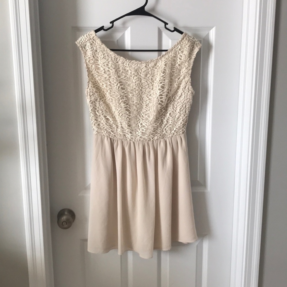 Francesca’s Cream Mini Dress